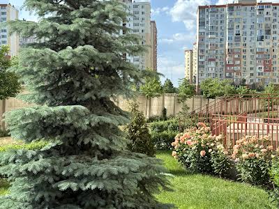 квартира за адресою Гранітна вул., 2