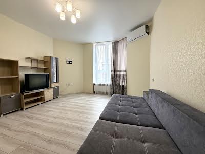квартира по адресу Мира ул., 3