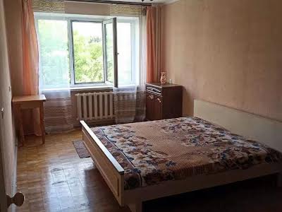 квартира за адресою Свободи просп., 30-Б