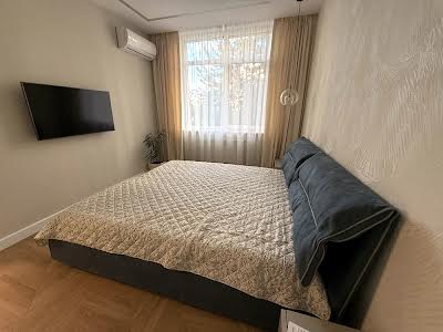 квартира за адресою Юнацька вул., 19