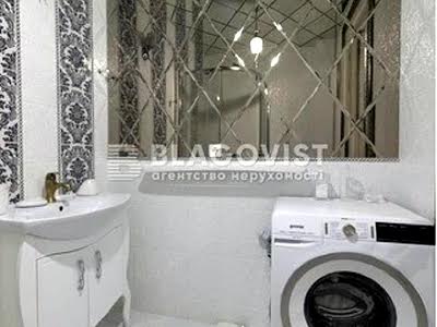 квартира за адресою Регенераторна вул., 4