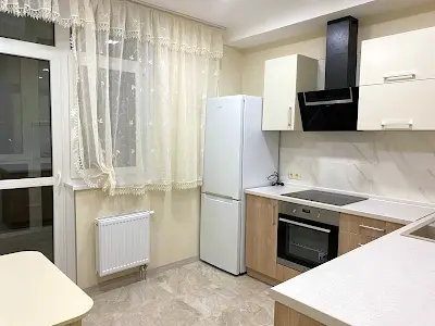 квартира за адресою Ревуцького вул., 40б