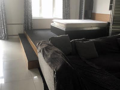 квартира за адресою Антоновича вул. (Горького), 72