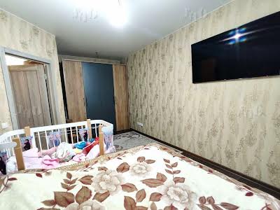 квартира за адресою Героїв Небесної Сотні просп., 16/28