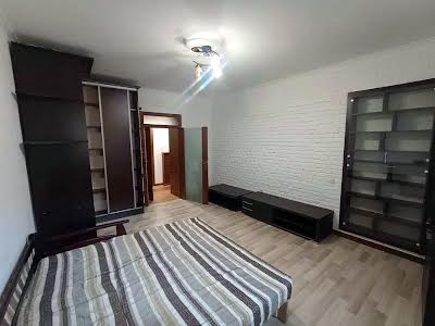 квартира за адресою Конотопська вул., 10