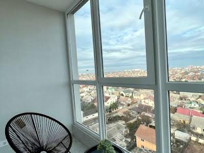 квартира за адресою Профсоюзна вул., 9-А