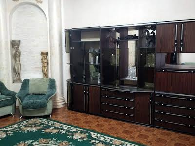 квартира за адресою Університетська вул. (Щепкіна), 2