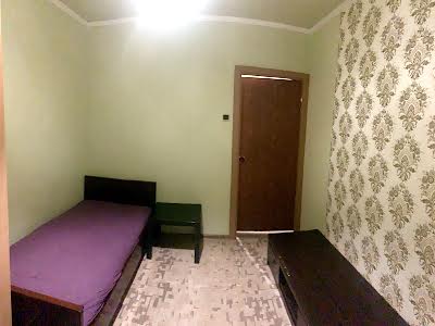 квартира за адресою Героїв просп., 21