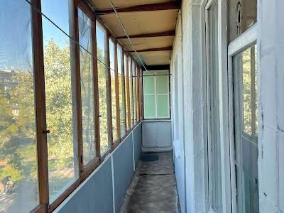 квартира за адресою Павла Тичини просп., 3