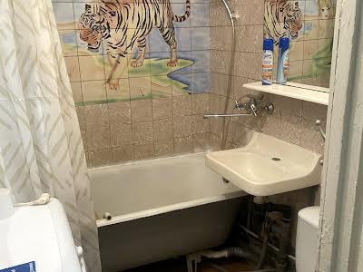 квартира за адресою Антона Головатого вул., 4а