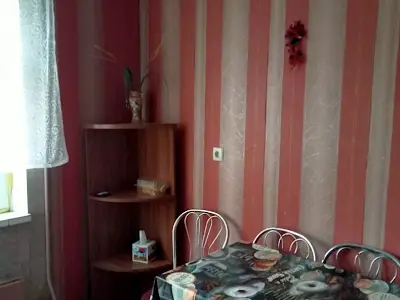 квартира за адресою Ревуцького вул., 22