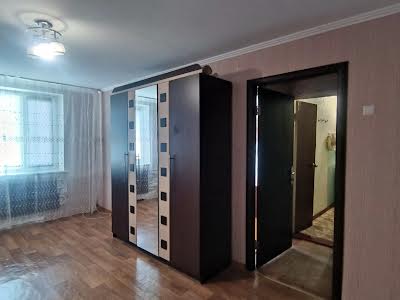 квартира по адресу Роганская ул., 152