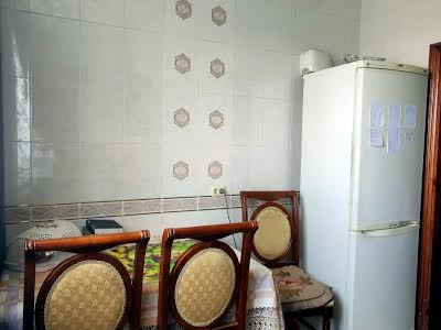 квартира за адресою Панаса Мирного вул., 71
