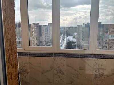 квартира за адресою Червоної Калини просп., 72