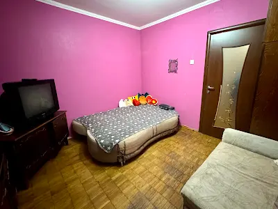 квартира за адресою Рональда Рейгана вул., 9-В