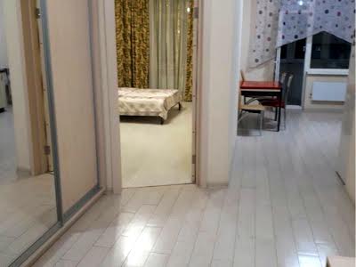 квартира за адресою Драгоманова вул., 40-Е