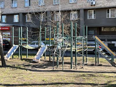 квартира за адресою Петра Болбочана вул. (Командарма Каменєва), 4