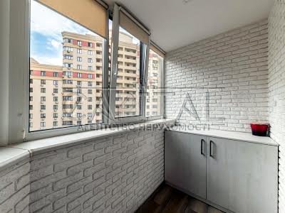 квартира за адресою Полтавська вул., 10