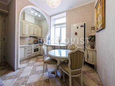 квартира за адресою Тараса Шевченка бульв., 48-Б