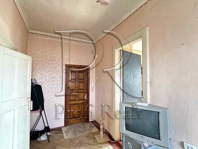квартира за адресою Кирилівська вул. (Фрунзе), 121/2