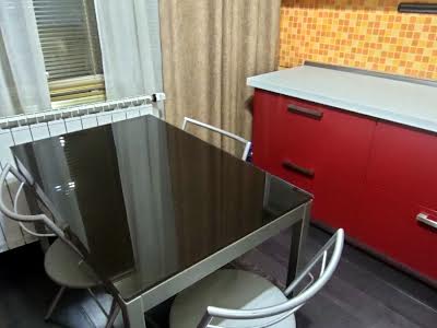 квартира за адресою Володимира Івасюка просп. (Героїв Сталінграду), 4