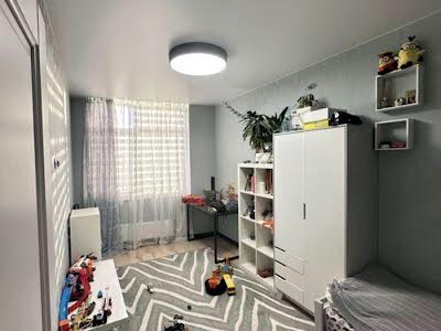 квартира за адресою Райдужна вул., 58