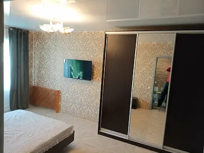 квартира за адресою Йорданська вул. (Лайоша Гавро), 9