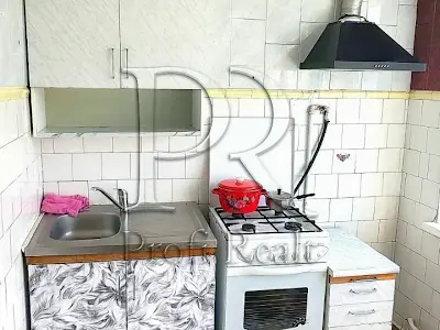 квартира за адресою Зодчих вул., 4