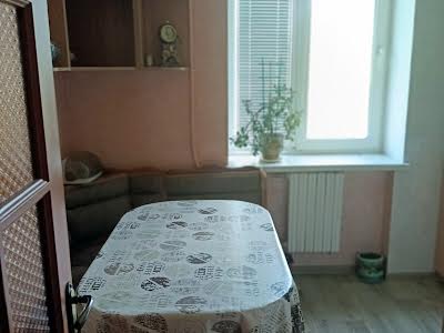 квартира за адресою Жоліо Кюрі вул., 26