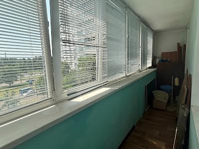квартира за адресою Миколи Бажана просп., 7-А