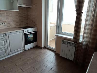 квартира за адресою Драгоманова вул., 3