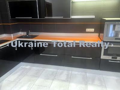 квартира за адресою Степана Руданського вул., 4-6