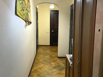 квартира за адресою Львівська вул. (Пермська), 6