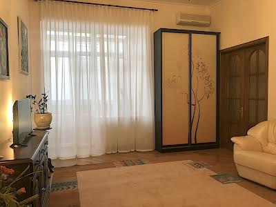 квартира за адресою Бульварно-Кудрявська вул. (Воровського), 38