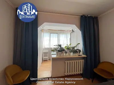 квартира по адресу Черновцы, Комарова, 32