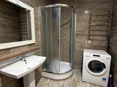 квартира по адресу Вышгородская ул., 45