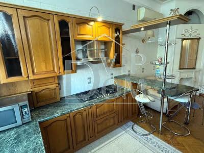 квартира за адресою Пироговська вул., 3