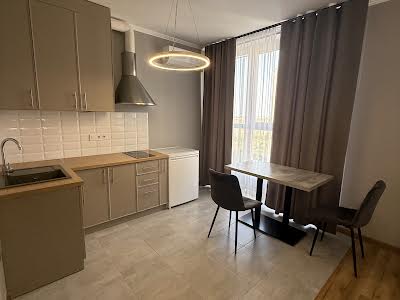 квартира за адресою Академіка Заболотного вул., 15