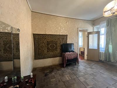 квартира за адресою Богдана Хмельницького вул., 74