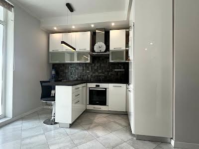 квартира за адресою Регенераторна вул., 4 к3-8