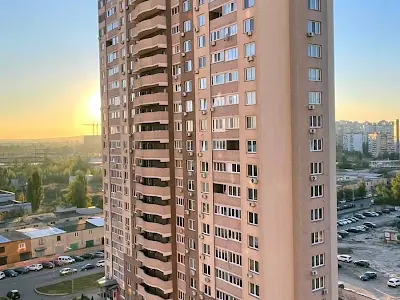 квартира по адресу Соломии Крушельницкой ул., 13