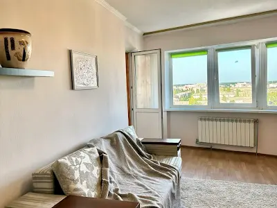 квартира за адресою Верховної Ради бульв., 14-Б