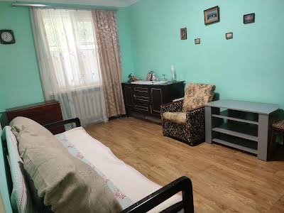 квартира за адресою Алана Шепарда вул. (Суворова), 26-А