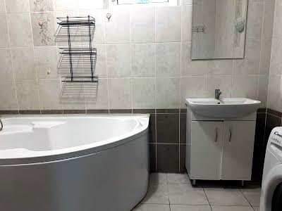 квартира за адресою Рильського вул., 5-В