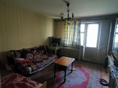 квартира за адресою Небесної Сотні просп. (Маршала Жукова), 3/2