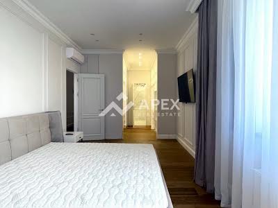 квартира за адресою Деміївська пл. (Московська), 33