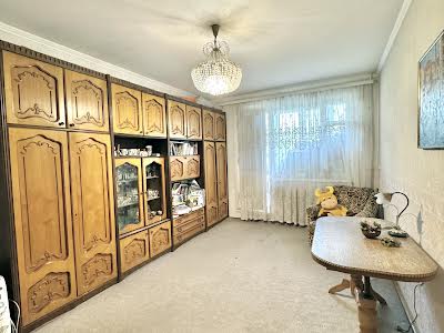 квартира за адресою Нескорених вул., 31б