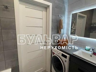 квартира за адресою Ньютона вул., 98