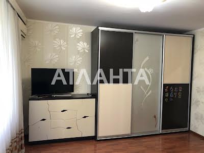 квартира за адресою Генерала Петрова вул., 59