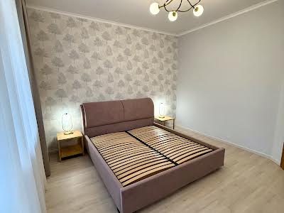 квартира за адресою Якіра, 8
